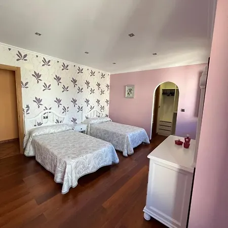 2 Apartment *